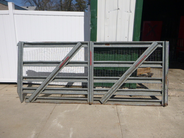 lot 69 image: Steel Farm Gate