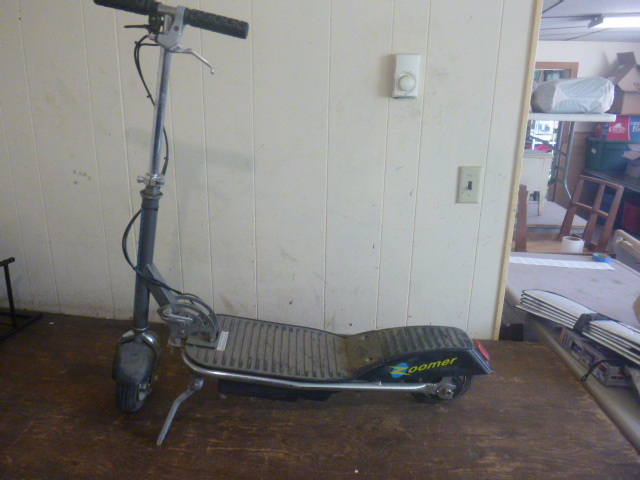 Sharper Image Zoomer Scooter Northstar Kimball April Consignments 2 K Bid