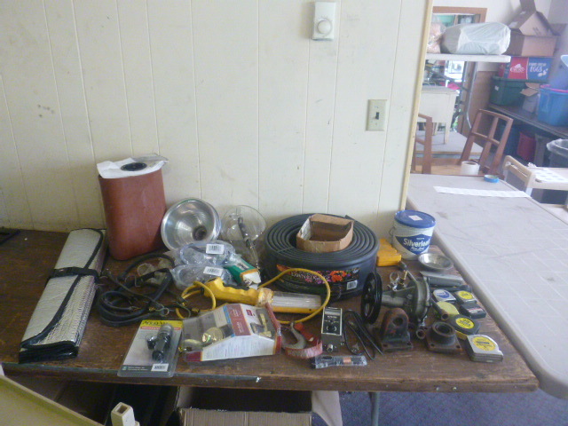 lot 47 image: Miscellaneous Garage Items