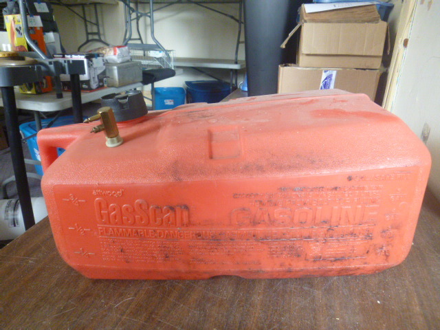 lot 60 image: Attwood Gas Can Tank
