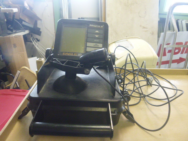 lot 68 image: Eagle Magna II Fish Finder