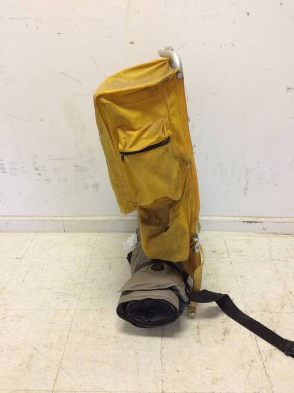 lot 5 image: Vintage Aluminum Frame Hiking Backpack