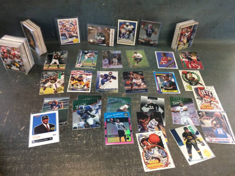 lot 47 image: Sports Rookie Card Collection with Michael Jordan, Barry Sanders, Gooden & More