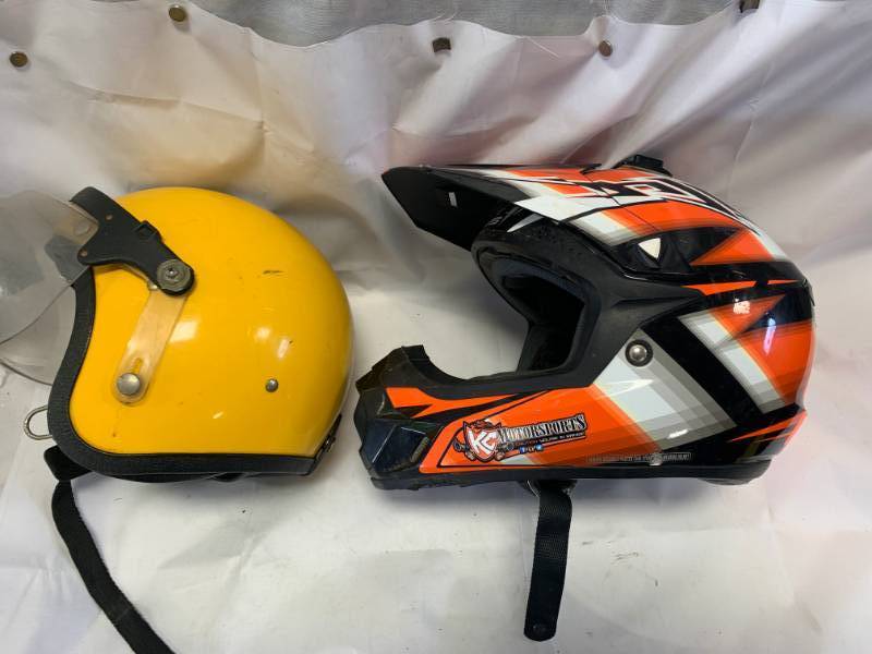 lot 15 image: Lot of 2 Motorcycle Helmets Size Small