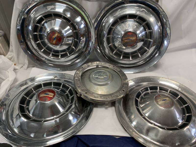 chevy hubcaps vintage