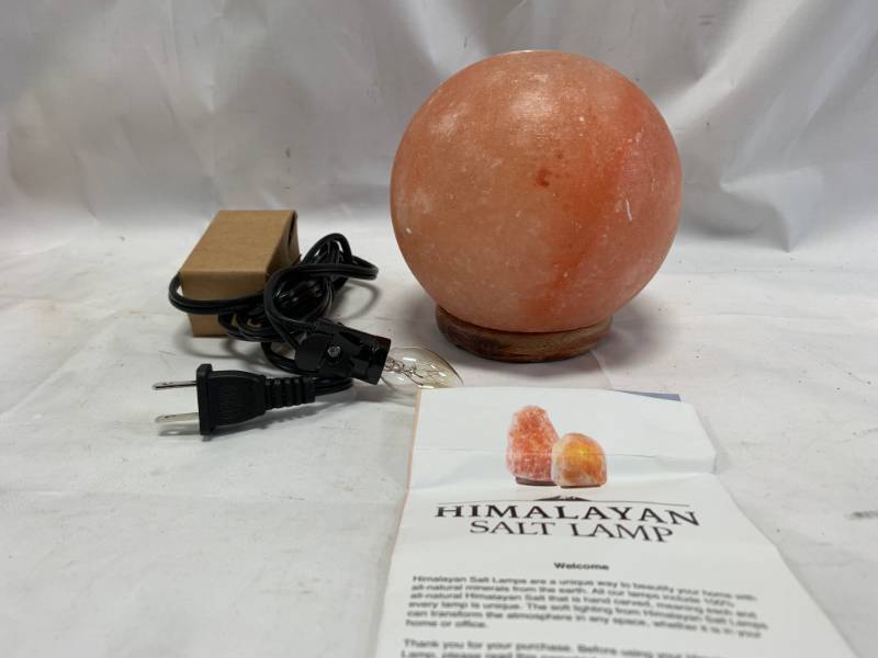 lot 39 image: Brand New Himalayan Salt Lamp Globe