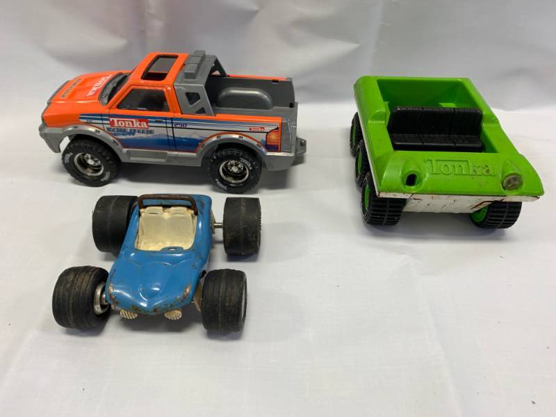 lot 50 image: Tonka Amphibicat, Truck & Dune Buggy