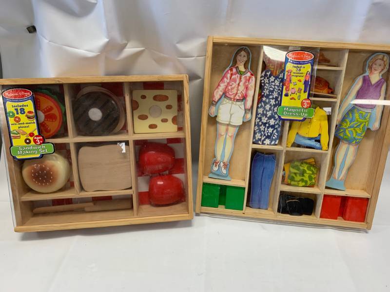 lot 72 image: Melissa & Doug Magnetic Dress Up Toys