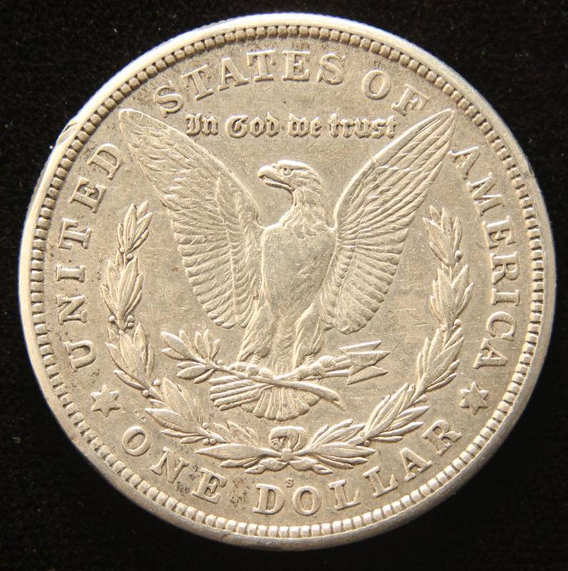 1921 MORGAN SILVER DOLLAR
