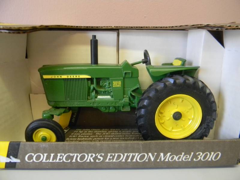 john deere 3010 toy tractor