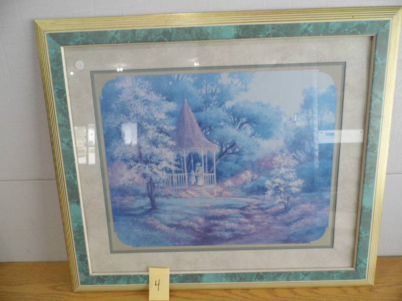 lot 4 image: Artwork Gazebo