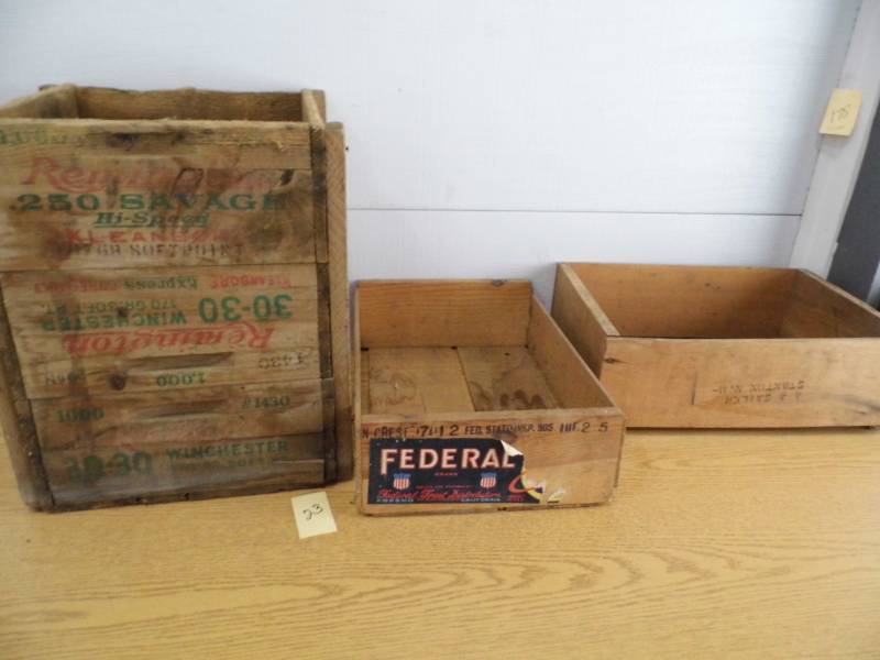 lot 23 image: Lot of 3 Wooden Crates