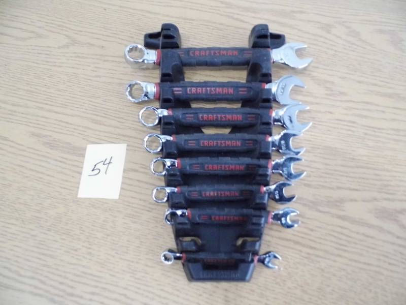 lot 54 image: Craftsman Wrench Set