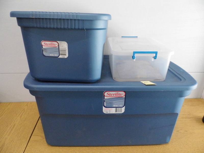 lot 57 image: Lot of 3 Totes