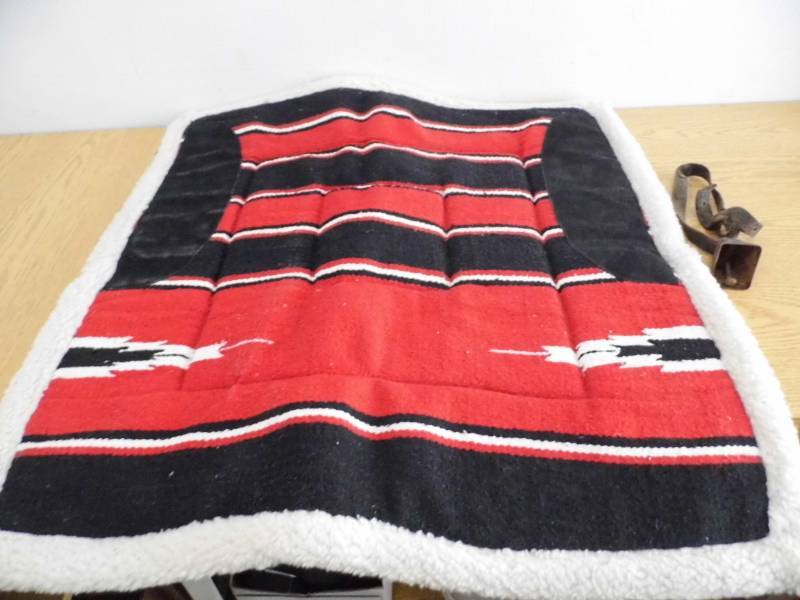 lot 58 image: Saddle Pad