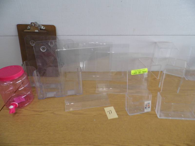 lot 77 image: Sign Holders - Display Cubes