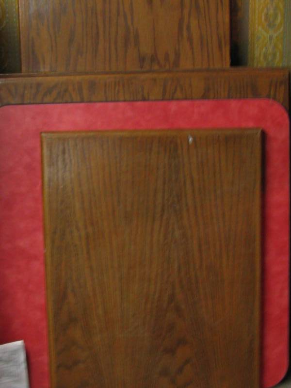 lot 10 image: Table tops