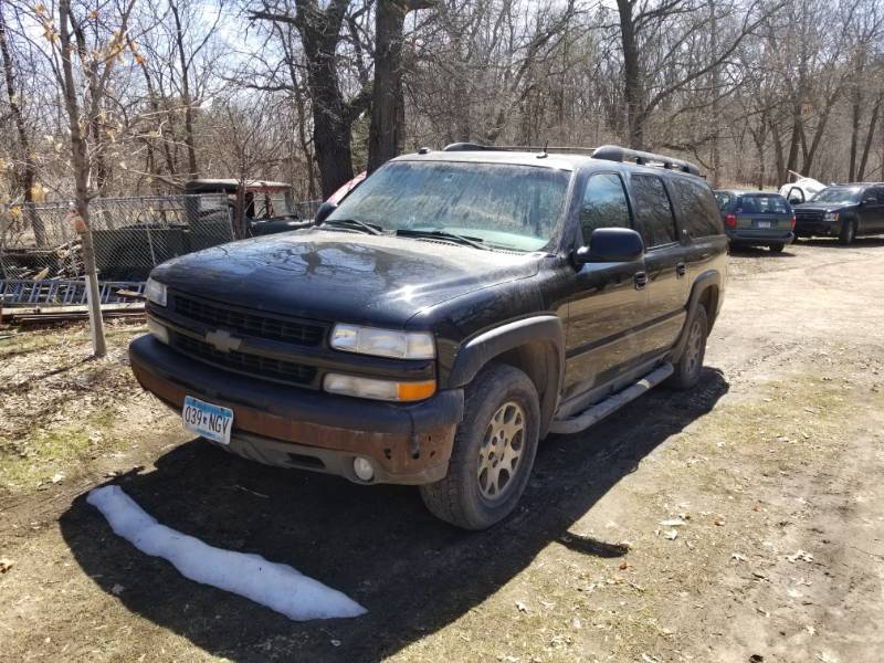 2005 Chevrolet Suburban Z71 4 Door Wagon