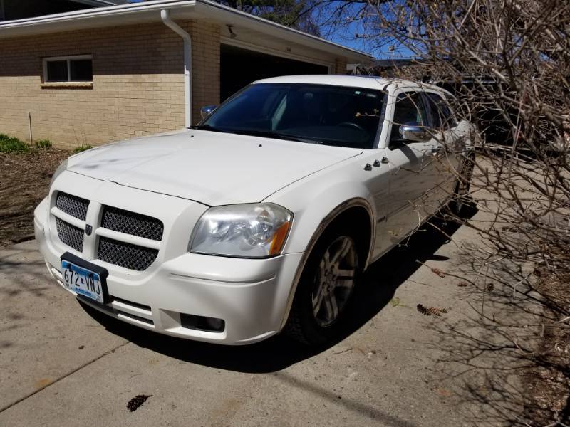 2006 Dodge Magnum 4-Door Magnum