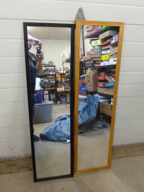 lot 14 image: Door Mirrors