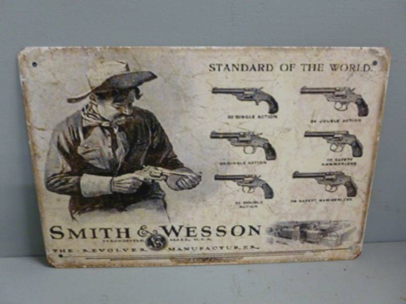 lot 31 image: Sign