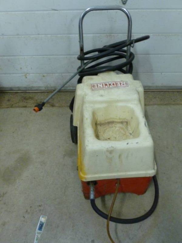 lot 54 image: Power Washer