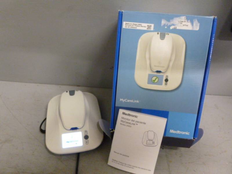 lot 142 image: Medical Equipment