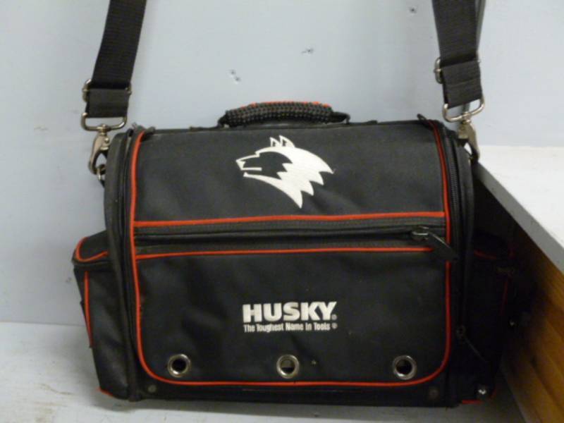 lot 152 image: Husky Tool Bag