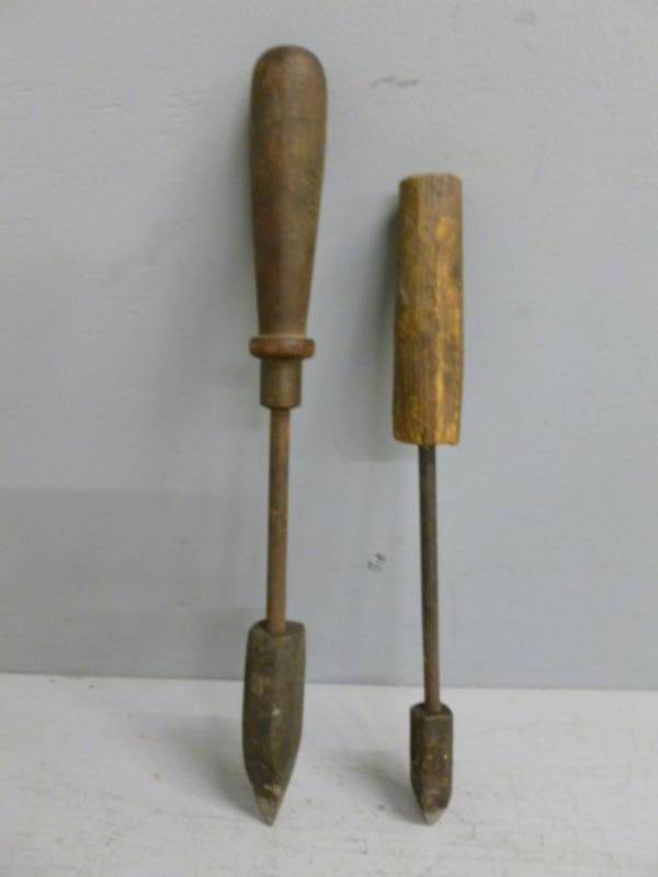 lot 175 image: Antique Blacksmith Tools