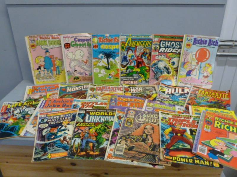 lot 192 image: Vintage Comic Books