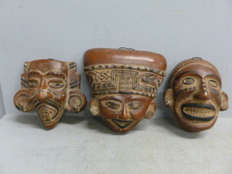 lot 225 image: Decorative