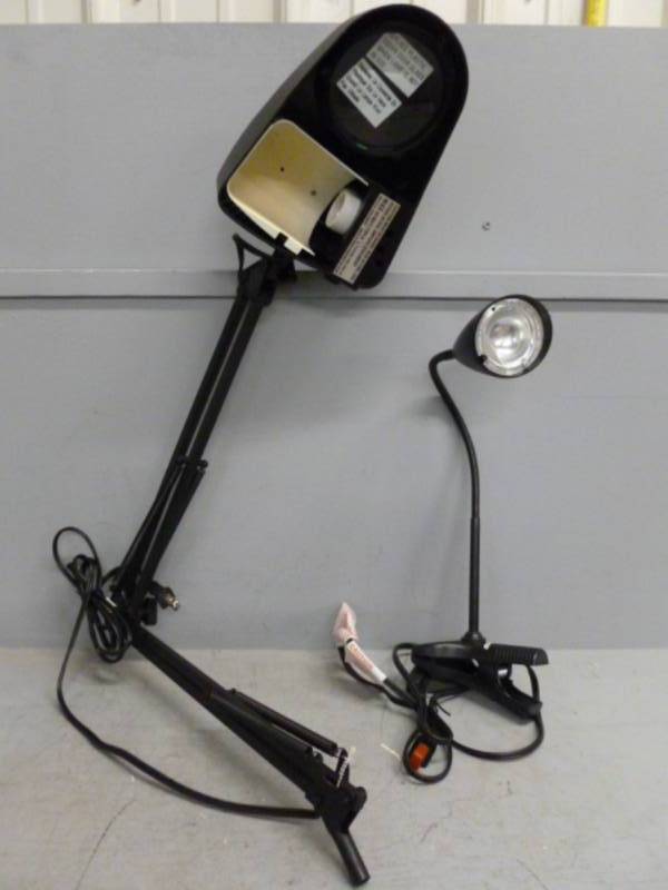 lot 229 image: Desk Lights