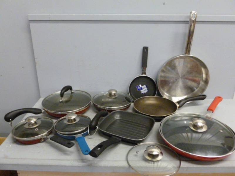 lot 237 image: Kitchen