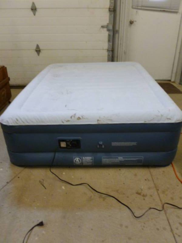 lot 244 image: Inflatable Bed