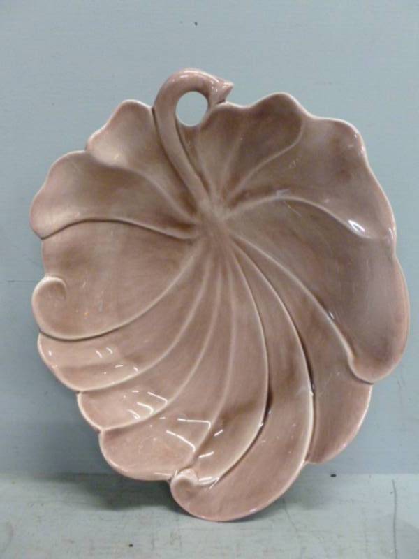 lot 263 image: Vintage Candy Bowl