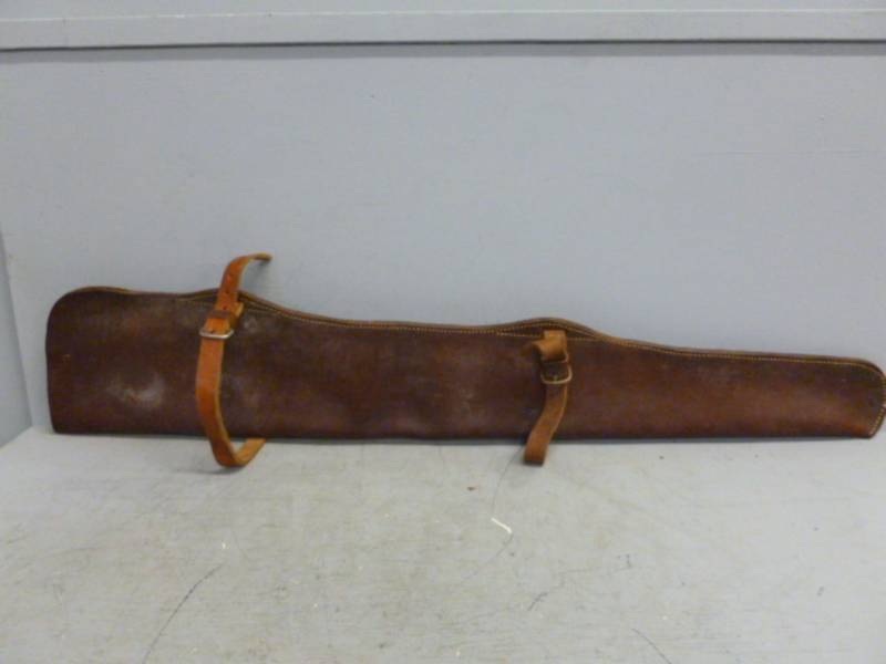 lot 289 image: Vintage Rifle Scabbard