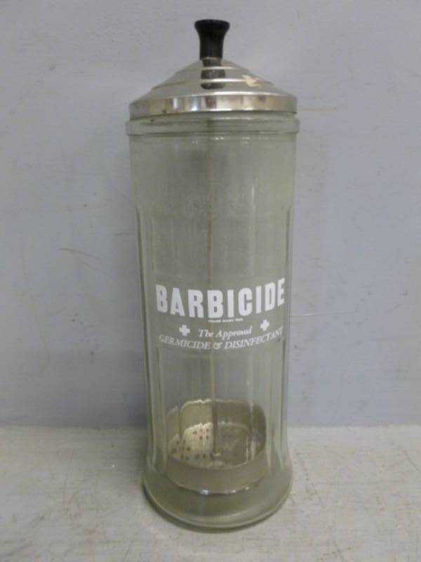 lot 314 image: Vintage Barbers Jar