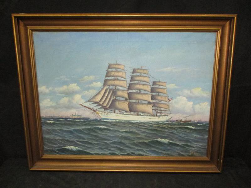 lot 43 image: Beautiful Picture of Clipper  Ships