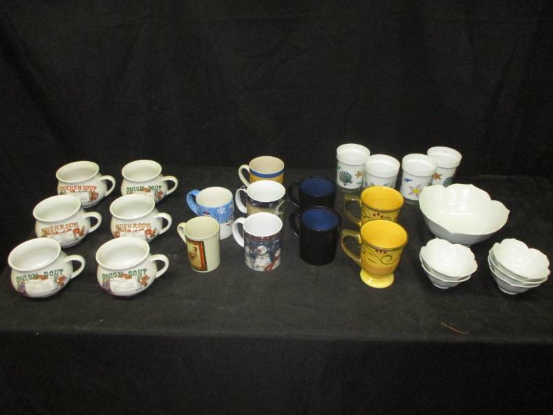 lot 62 image: Soup Bowls, Coffee Cups, Decorative Flower bowls and more