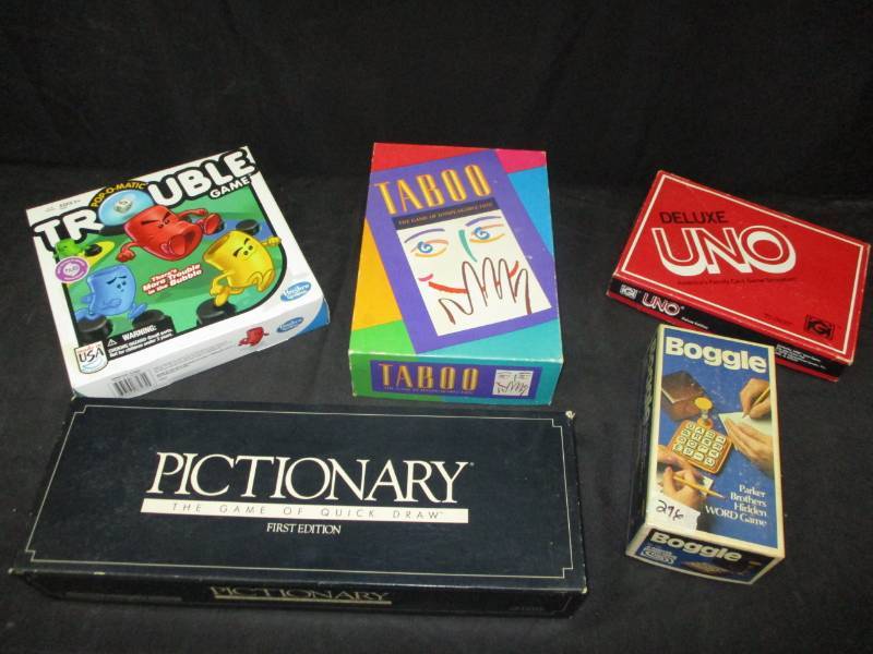 lot 83 image: Games