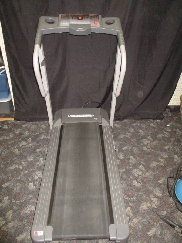 Weslo cadence c72 online treadmill