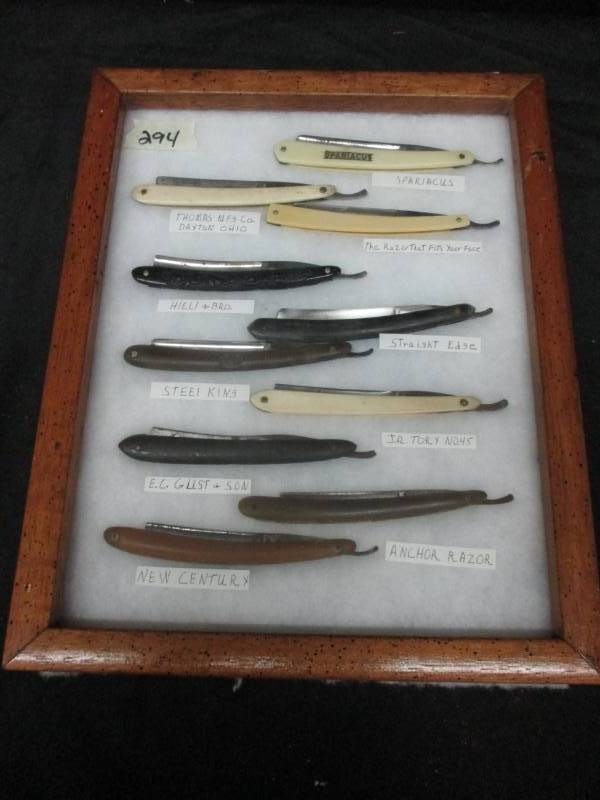 lot 100 image: Set of 10 Vintage Straight Razors in Shawdow Box