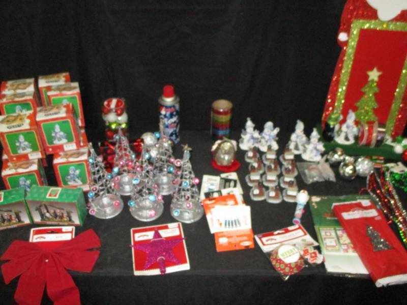 lot 153 image: Lots of Unopened Christmas Decorations