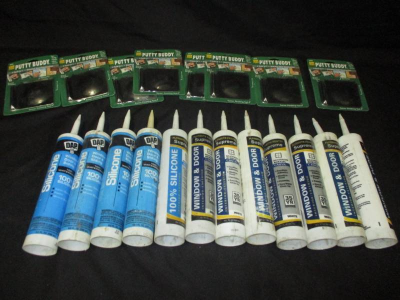 lot 162 image: Silicone, Plumbing Calk and tool