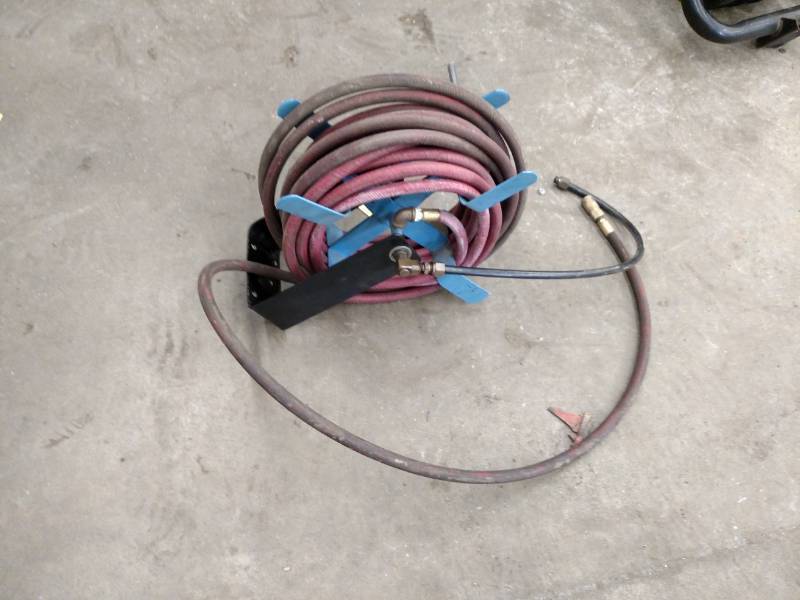 lot 38 image: Air Hose with Reel, 50...