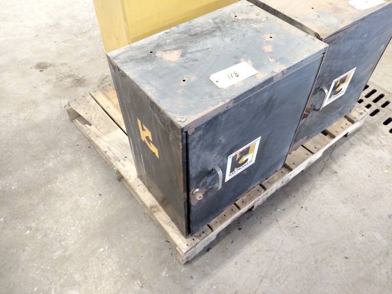 lot 118 image: Kar 6 Drawer Parts Cabinet with Hardware, 21x24x14