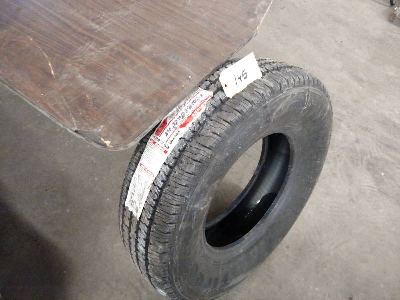 lot 145 image: Firestone TransForce LT24575R16 Ti...