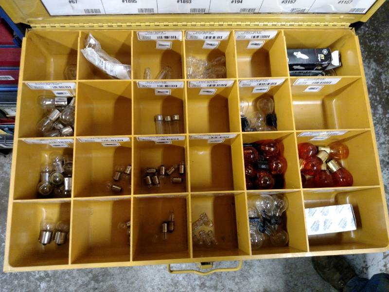 lot 175 image: 4 Drawer Parts Cabinet with Content...