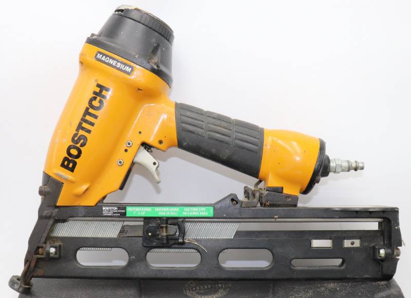 lot 8 image: Bostitch Brad Nailer