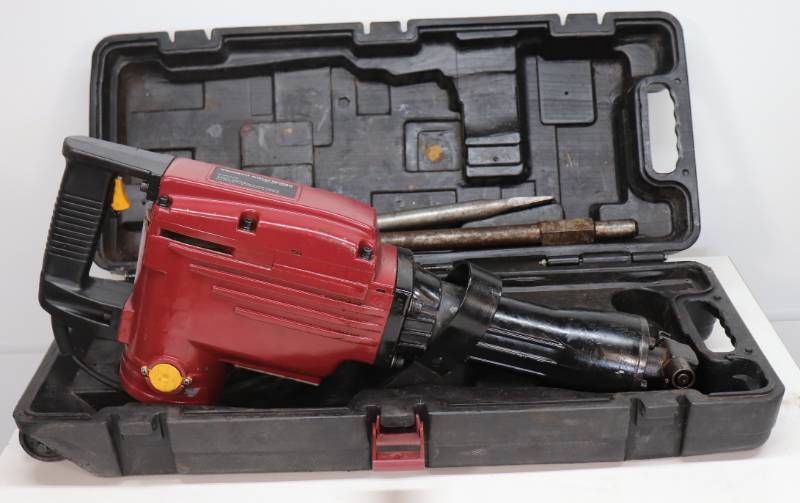 lot 14 image: 110v Electric Demolition Hammer